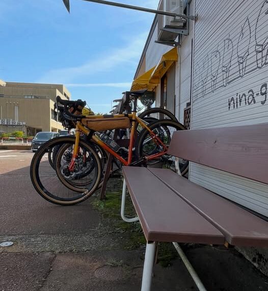 自転車やバイクで・・・